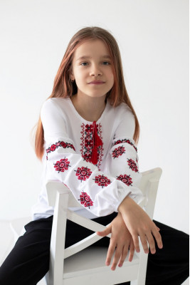 Вишиванка для дівчат